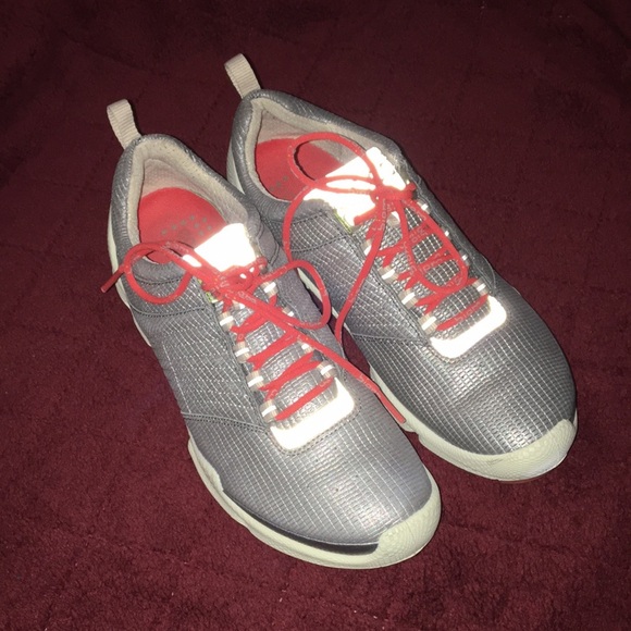 ECCO Biom Silver and White Sneakers - Picture 1 of 9